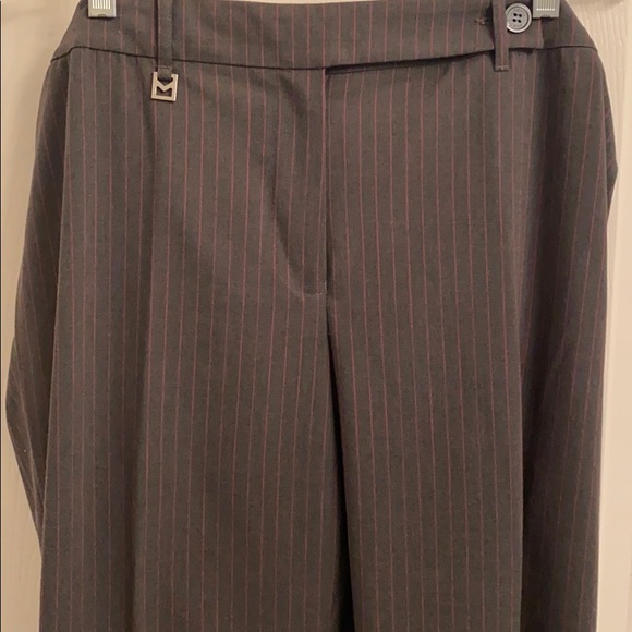 Michael Kors Pant Suit - Picture 11 of 15